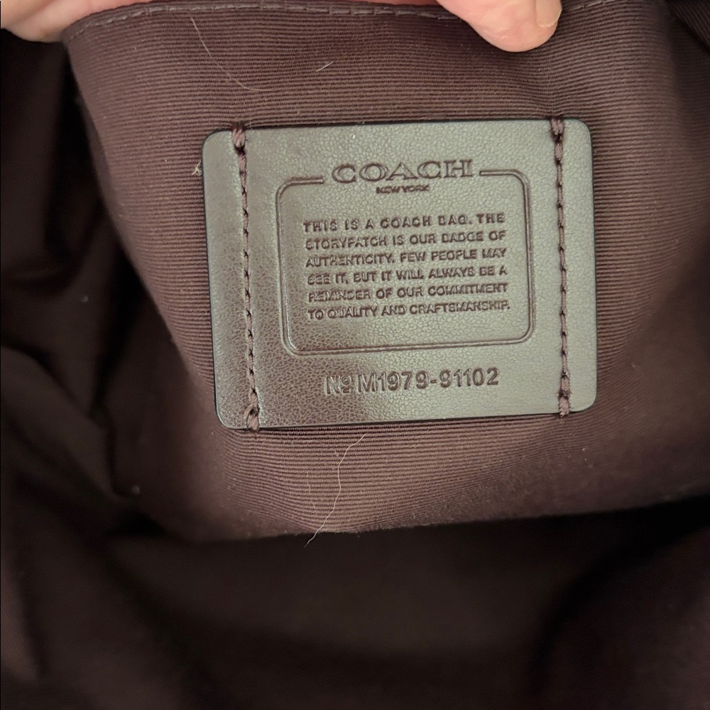 Coach Abby Duffle Hobo Shoulder/Crossbody bag in Coach Emerald Green - Picture 13 of 14